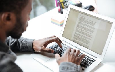 Captivate Your Audience By Writing Compelling Copy For Blogs, Emails & Social Media